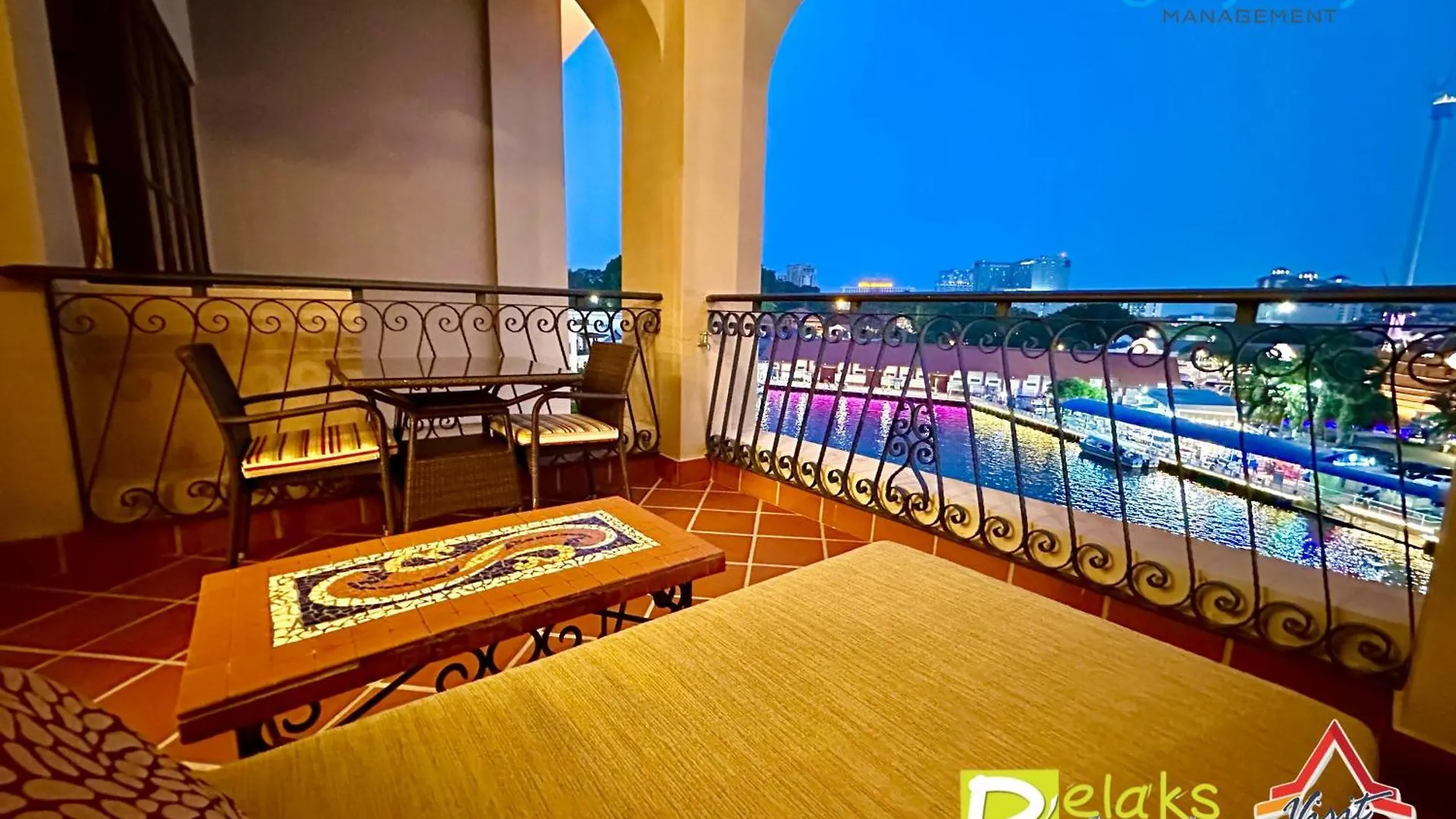 Lägenhet Casaderio Residences Deluxriversuite Walk5Minstojonkerst By Heystay Management Malacca Malaysia
